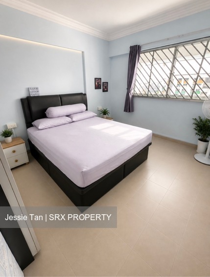 Blk 877 Yishun Street 81 (Yishun), HDB Executive #598703591